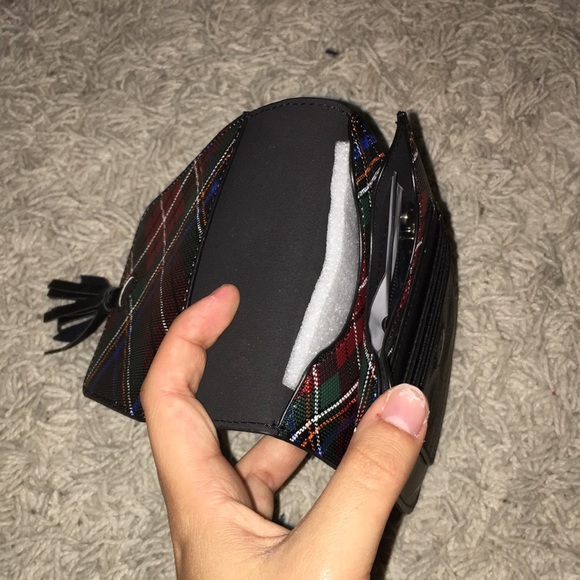 Secure style purse/wallet - Picture 4 of 5